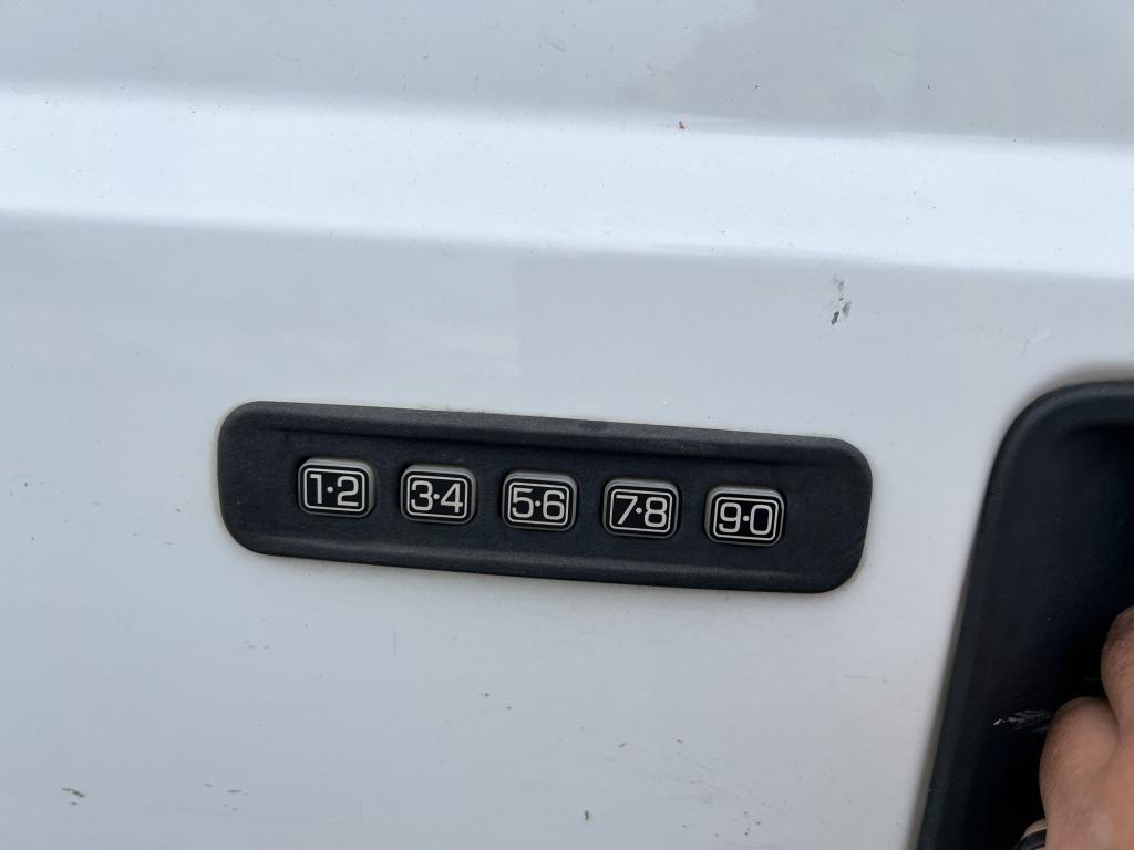 2006 Ford F250 SD XLT 4x4 Extra Cab Pickup