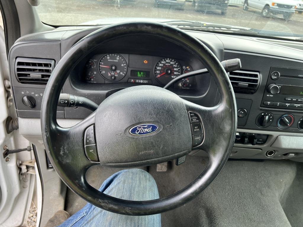 2006 Ford F250 SD XLT 4x4 Extra Cab Pickup