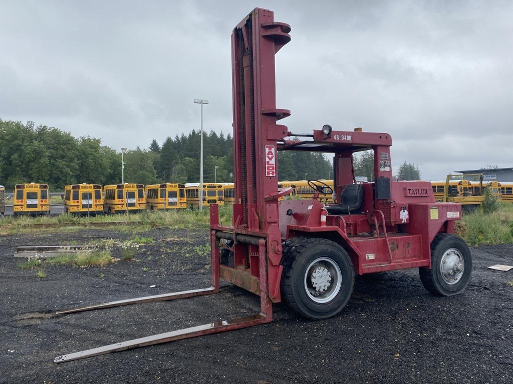 Taylor Y-20-W0M Forklift