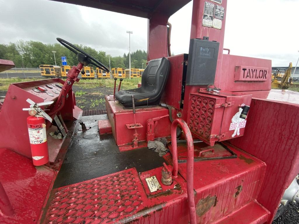 Taylor Y-20-W0M Forklift