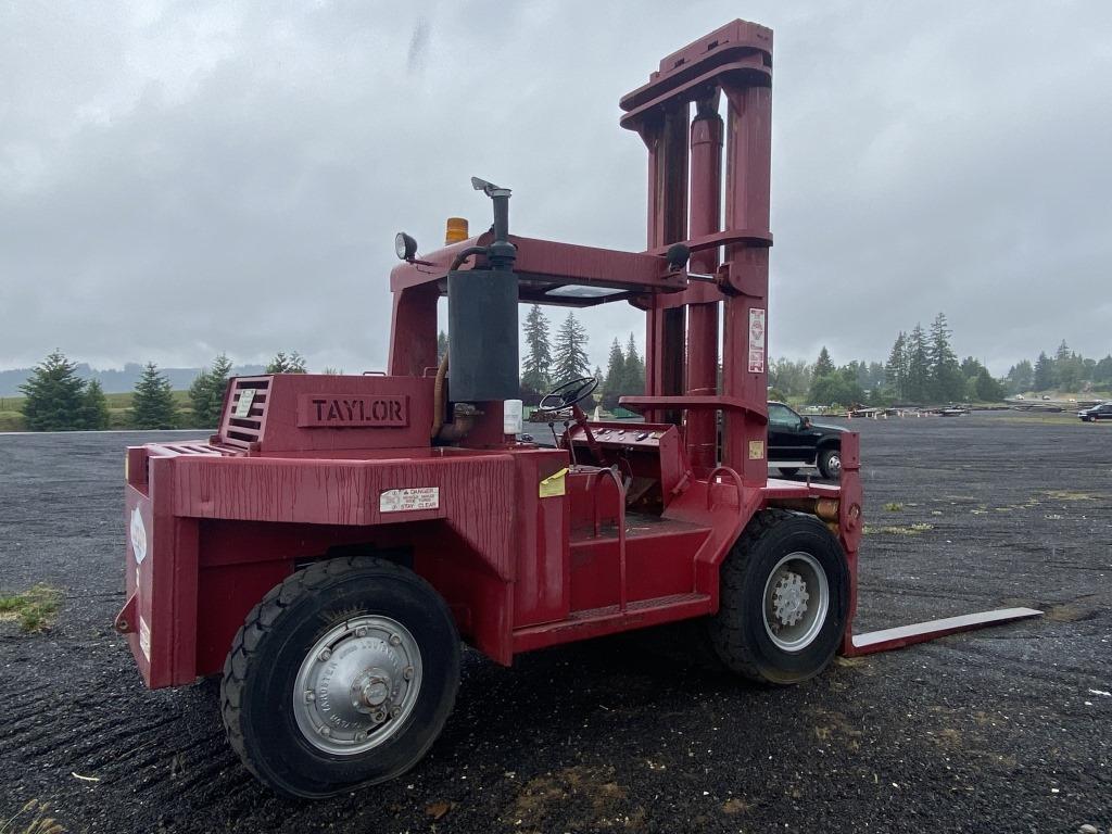 Taylor Y-20-W0M Forklift