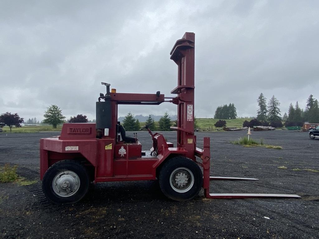 Taylor Y-20-W0M Forklift