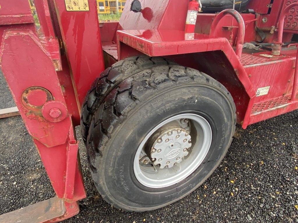 Taylor Y-20-W0M Forklift