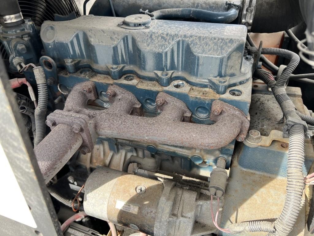 2013 Doosan C185WKU Towable Air Compressor