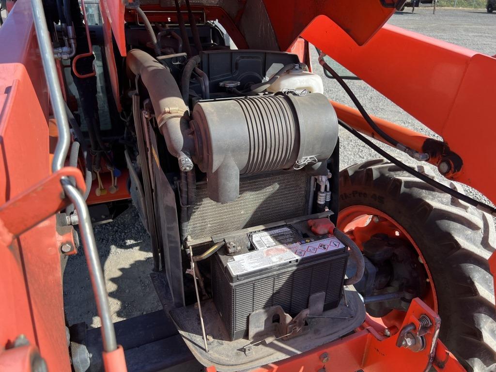 2008 Kubota M6040D Ag Tractor