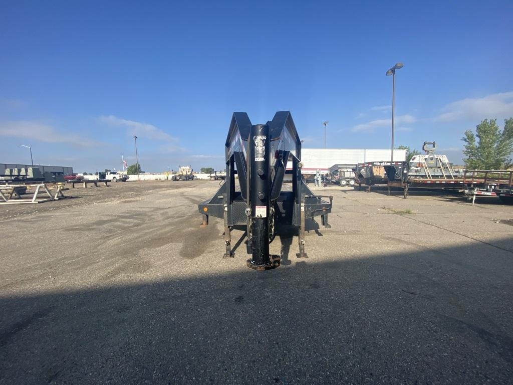 2015 PJ T/A Gooseneck Equipment Trailer