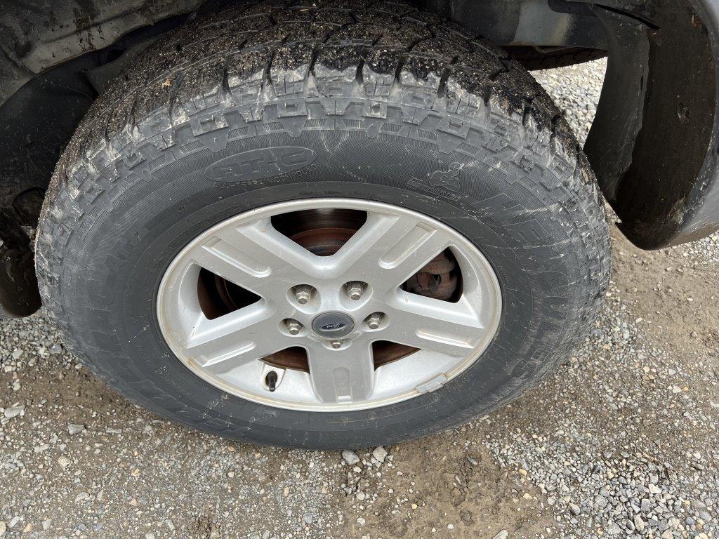 2006 Ford Escape Hybrid SUV