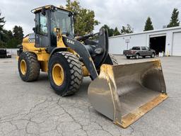 2016 John Deere 544K Wheel Loader