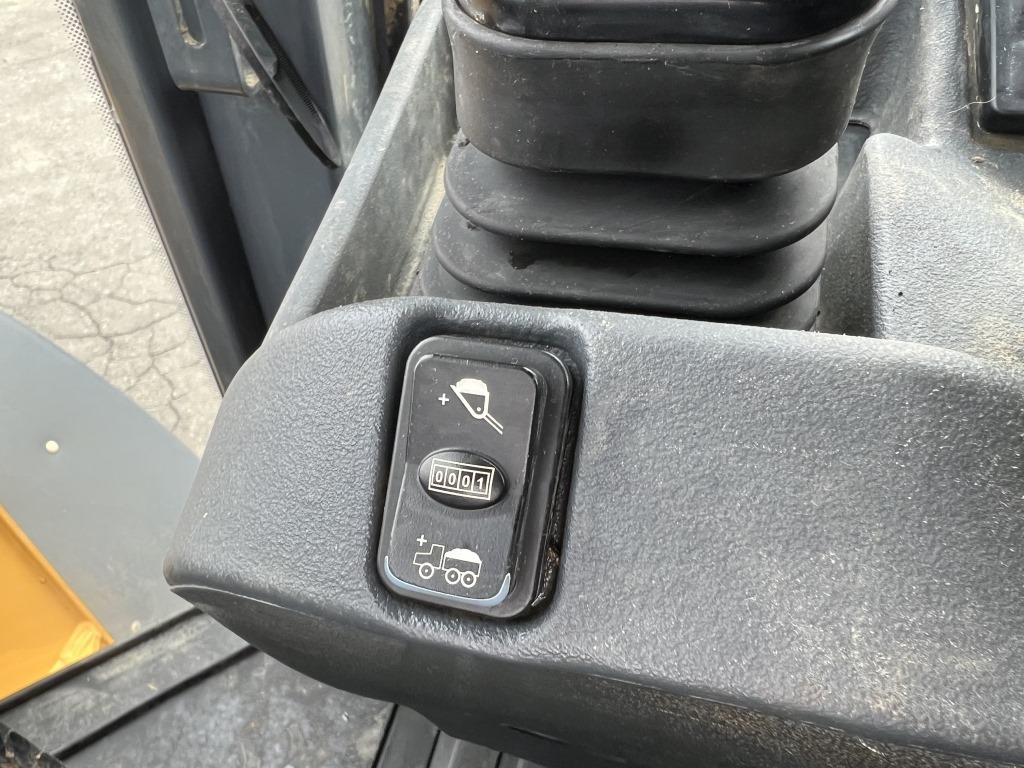 2016 John Deere 544K Wheel Loader