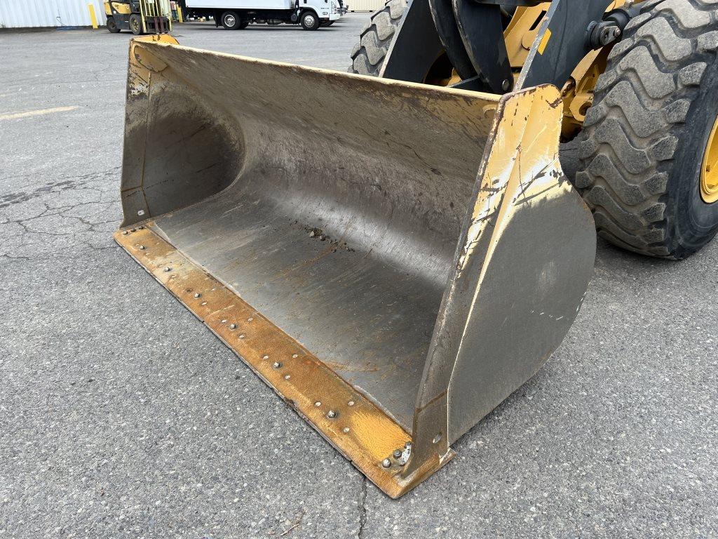 2016 John Deere 544K Wheel Loader