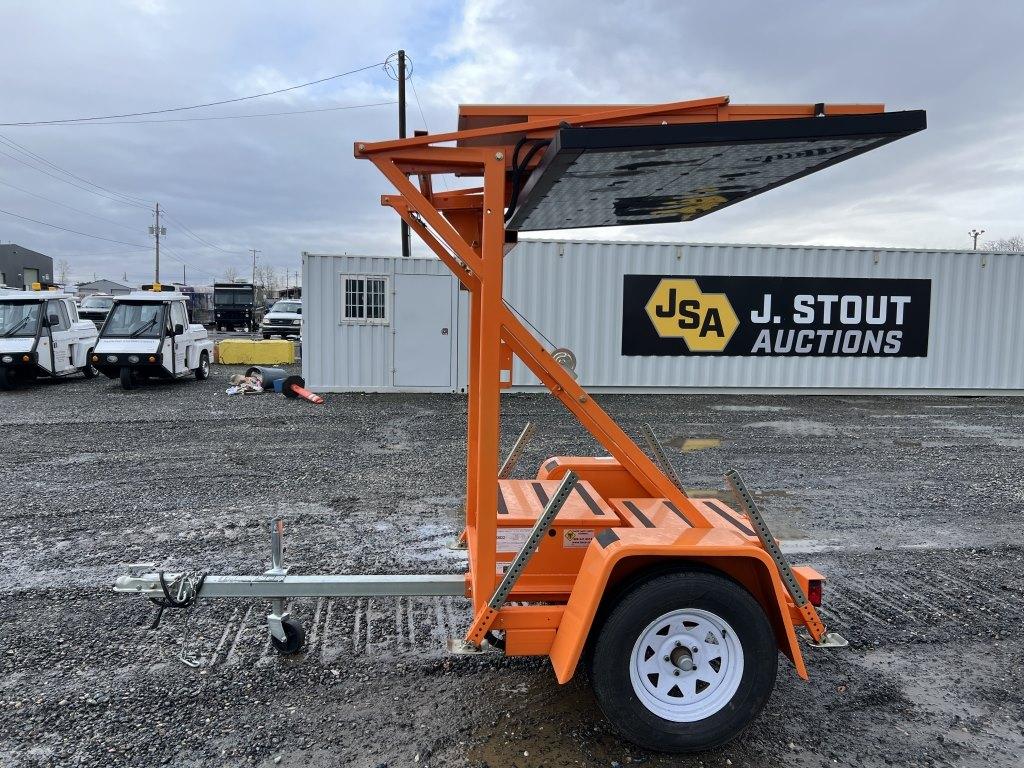 2013 Addco DH250-FM Towable Sign Board