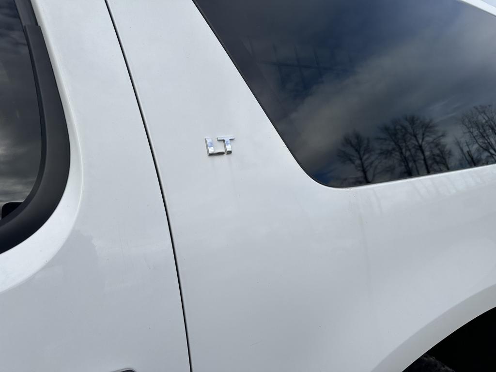 2011 Chevrolet Suburban LT 4x4 SUV