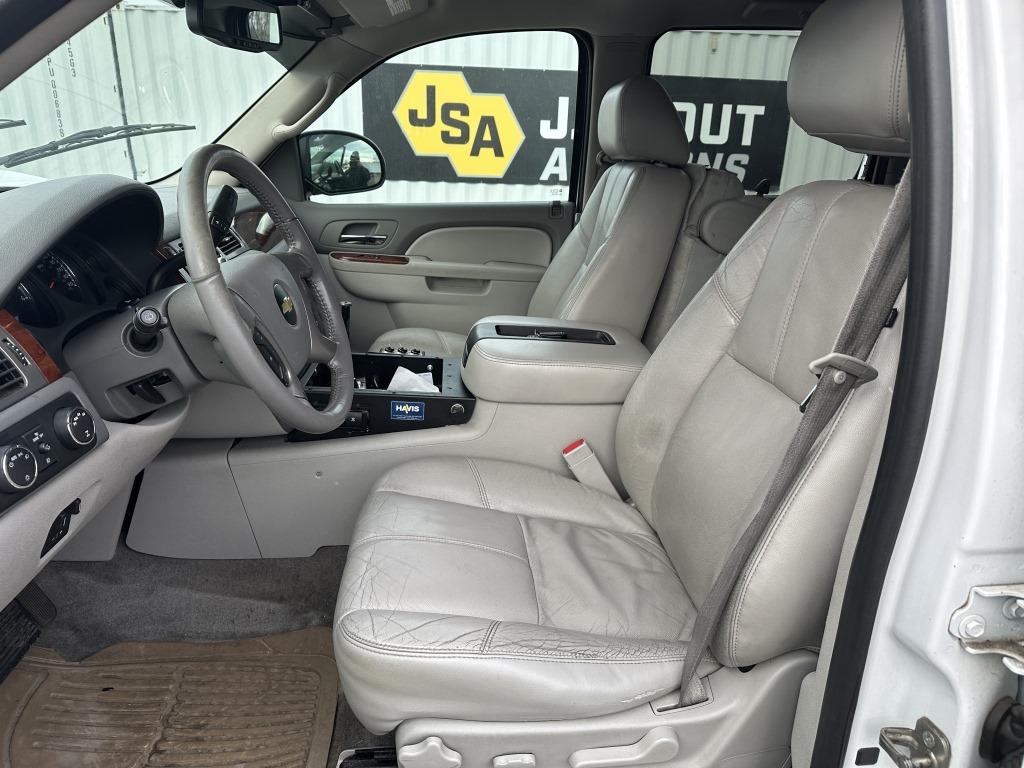 2011 Chevrolet Suburban LT 4x4 SUV