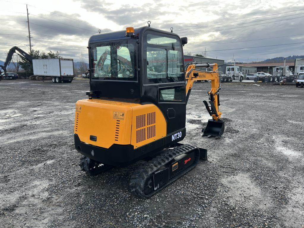 2023 AGT NT30 Mini Hydraulic Excavator