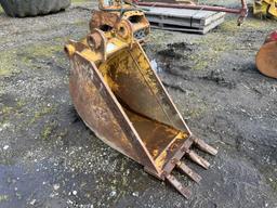 1996 Jones 18" Dig Bucket