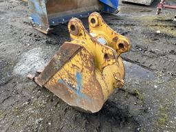 1996 Jones 18" Dig Bucket