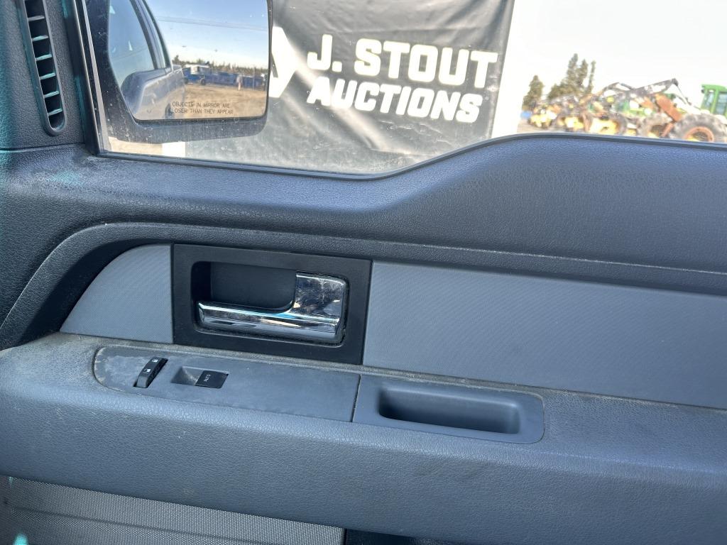 2014 Ford F150 Extra Cab XL 4X4 Pickup