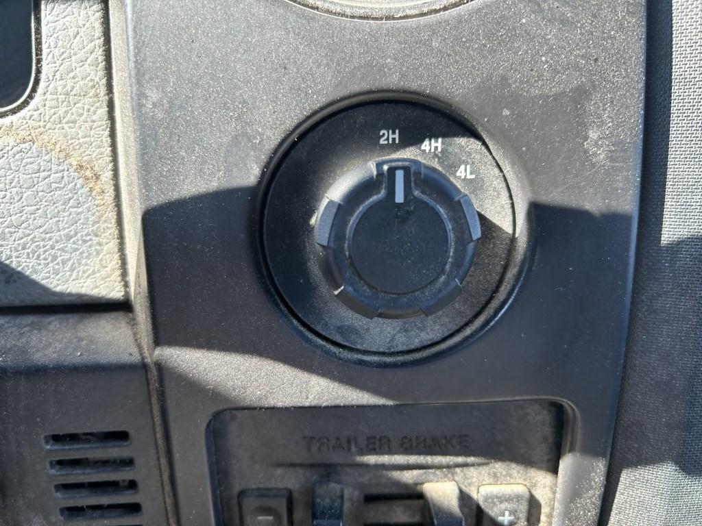 2014 Ford F150 Extra Cab XL 4X4 Pickup