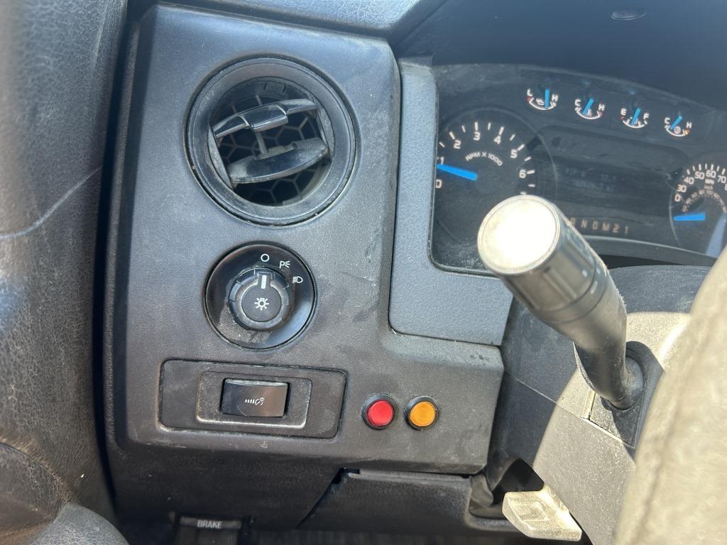 2014 Ford F150 Extra Cab XL 4X4 Pickup