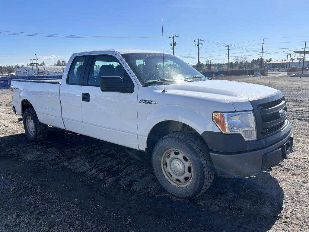 2014 Ford F150 Extra Cab XL 4X4 Pickup