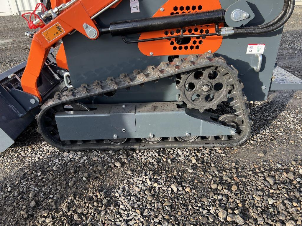 2023 AGT YSRT14 Mini Compact Track Loader