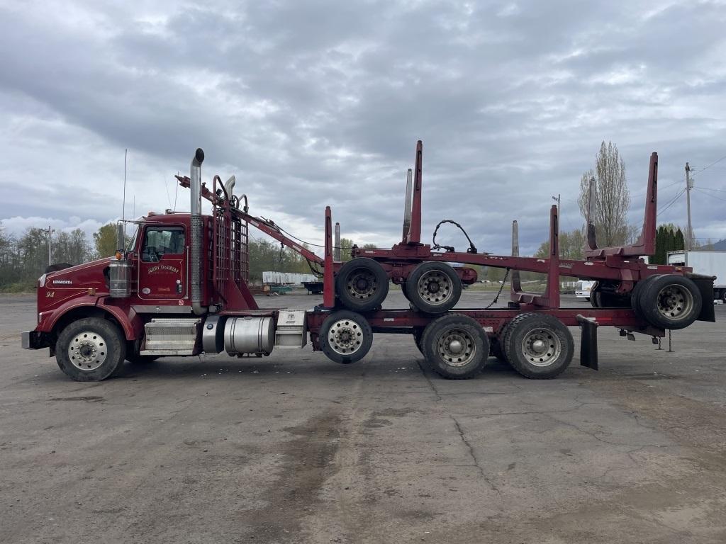 2020 Kenworth T800 Tri-Axle Log Truck