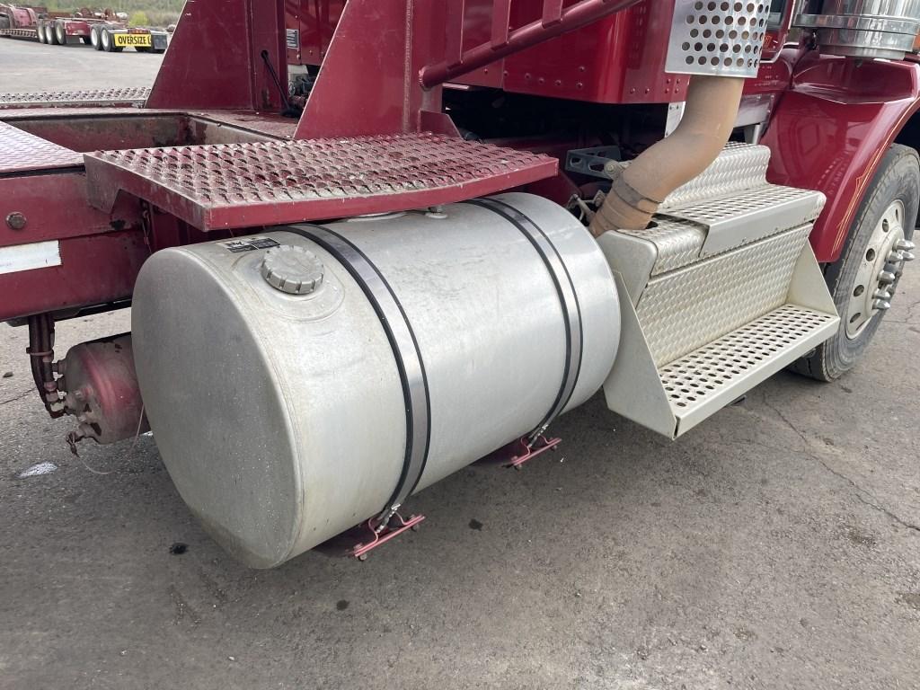 2020 Kenworth T800 Tri-Axle Log Truck