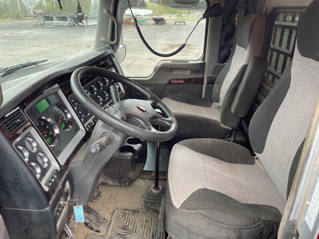 2020 Kenworth T800 Tri-Axle Log Truck