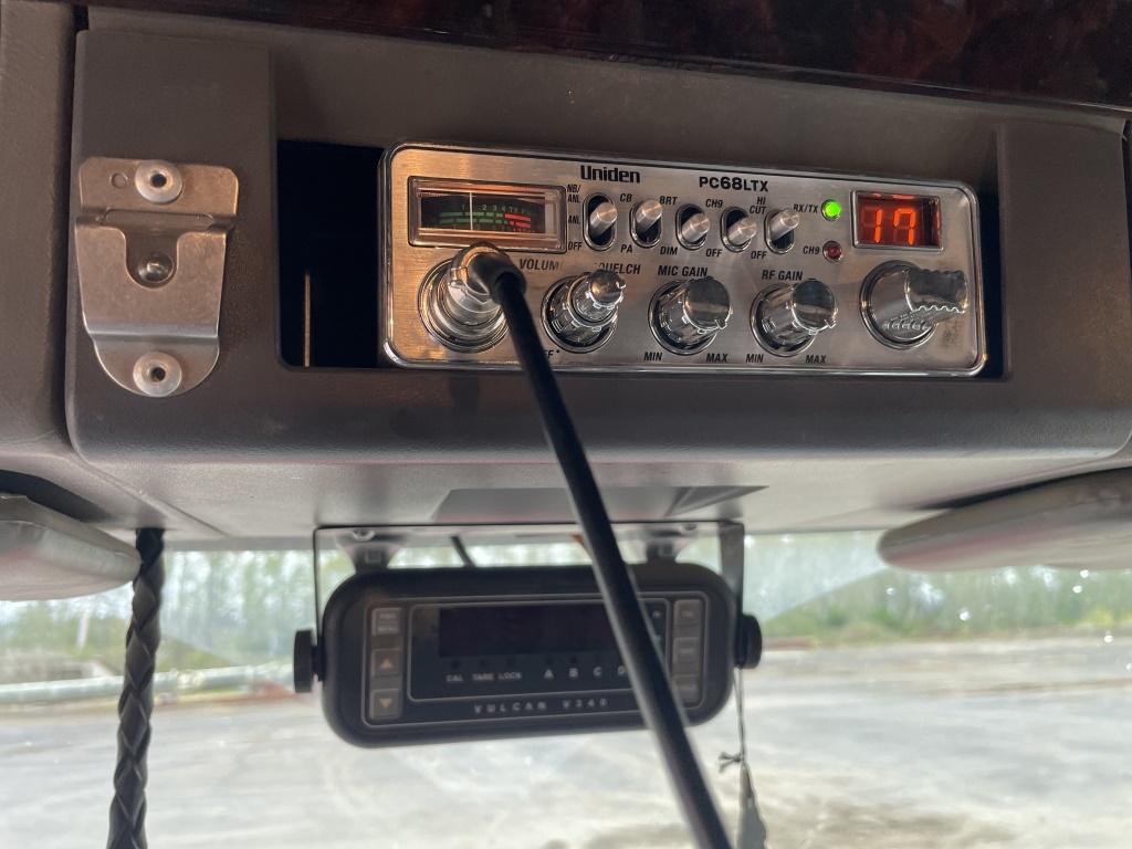 2020 Kenworth T800 Tri-Axle Log Truck