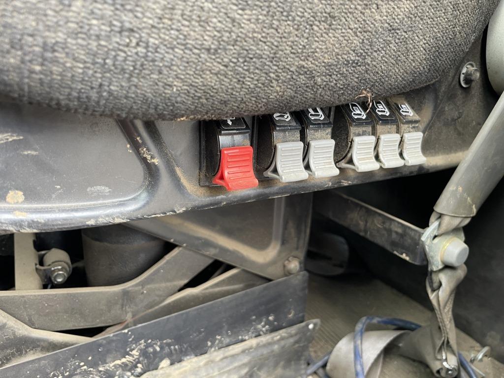 2020 Kenworth T800 Tri-Axle Log Truck