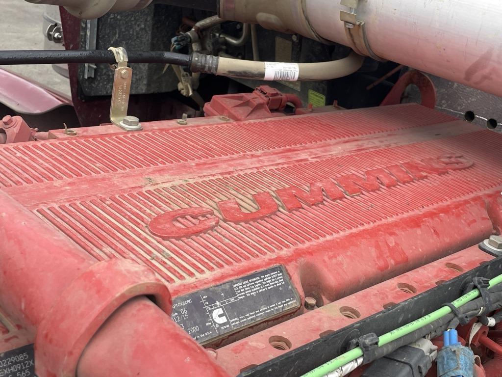 2020 Kenworth T800 Tri-Axle Log Truck