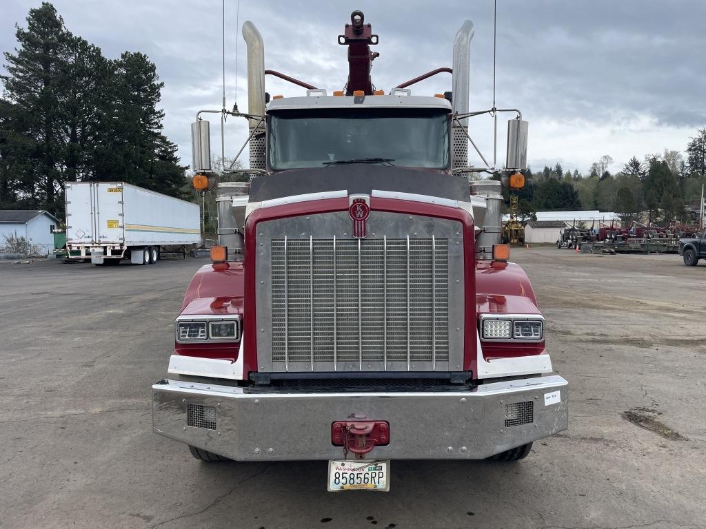 2020 Kenworth T800 Tri-Axle Log Truck