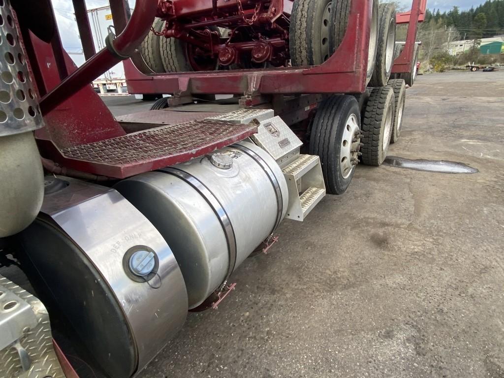 2020 Kenworth T800 Tri-Axle Log Truck