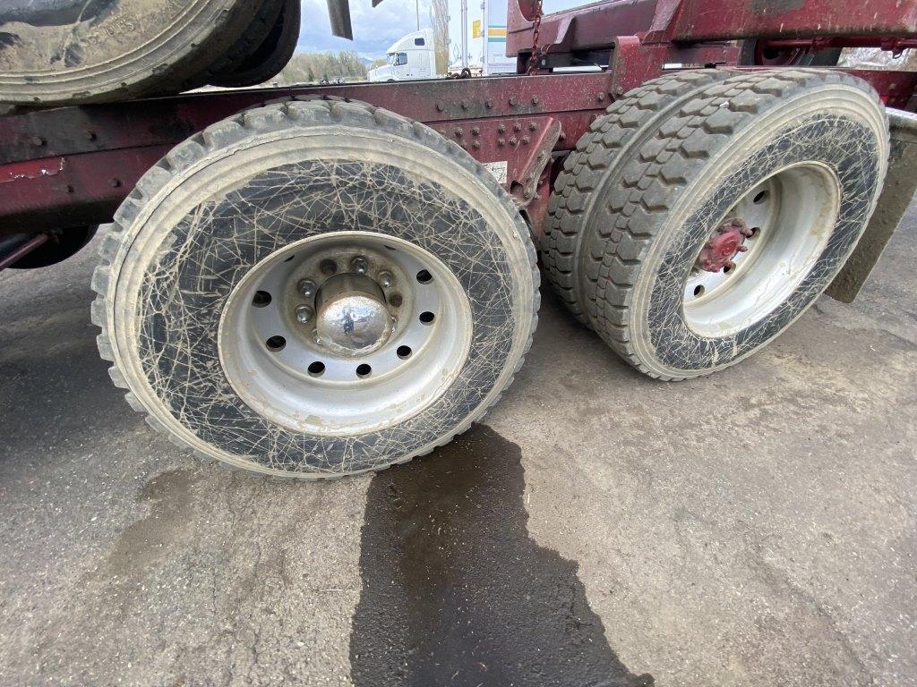 2020 Kenworth T800 Tri-Axle Log Truck