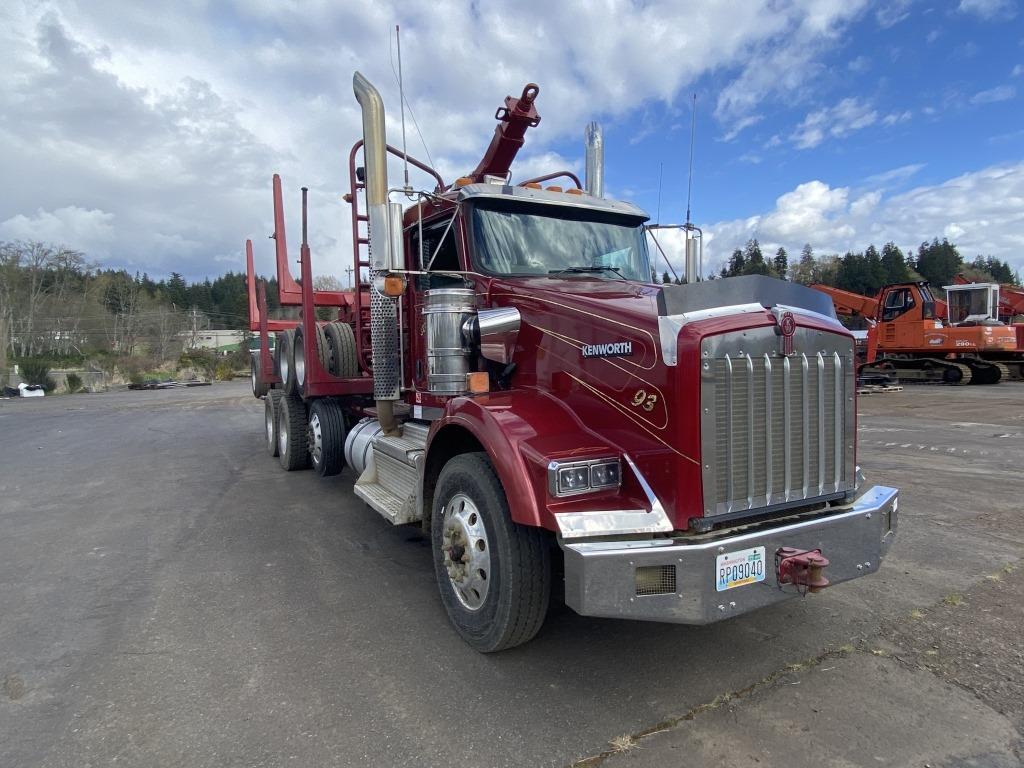 2020 Kenworth T800 Tri-Axle Log Truck