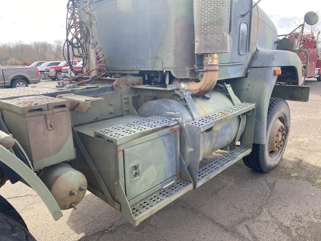 1992 Freightliner M916A1 T/A Truck Tractor