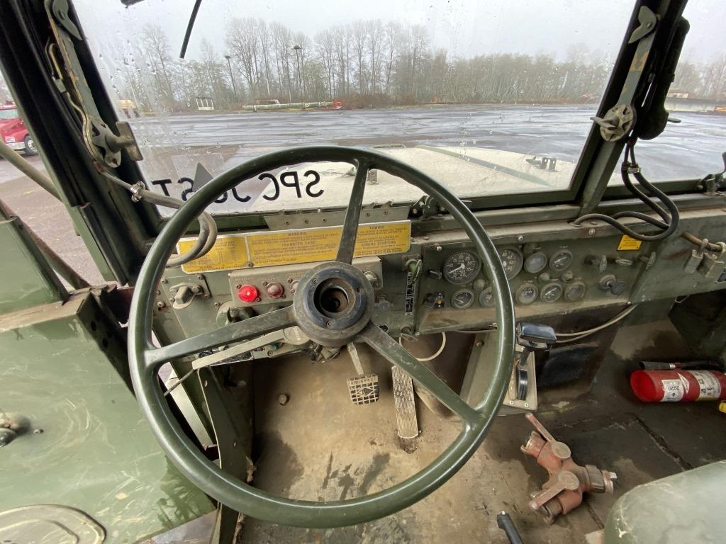 1986 AM General M923 T/A Water Truck