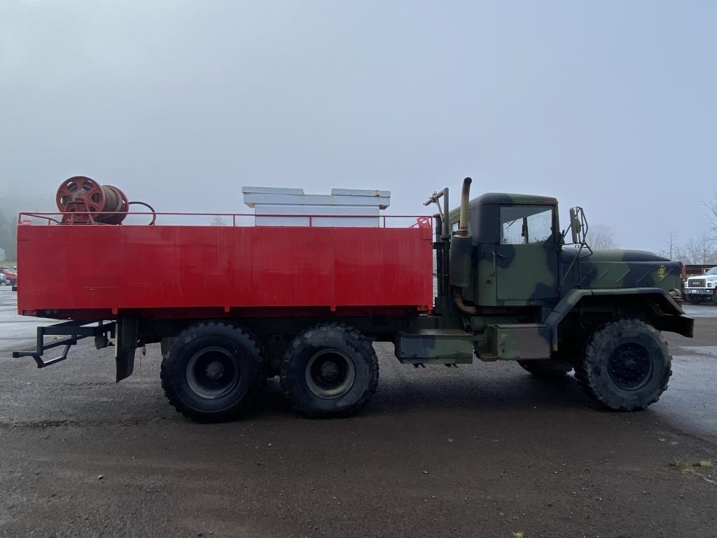 1986 AM General M923 T/A Water Truck