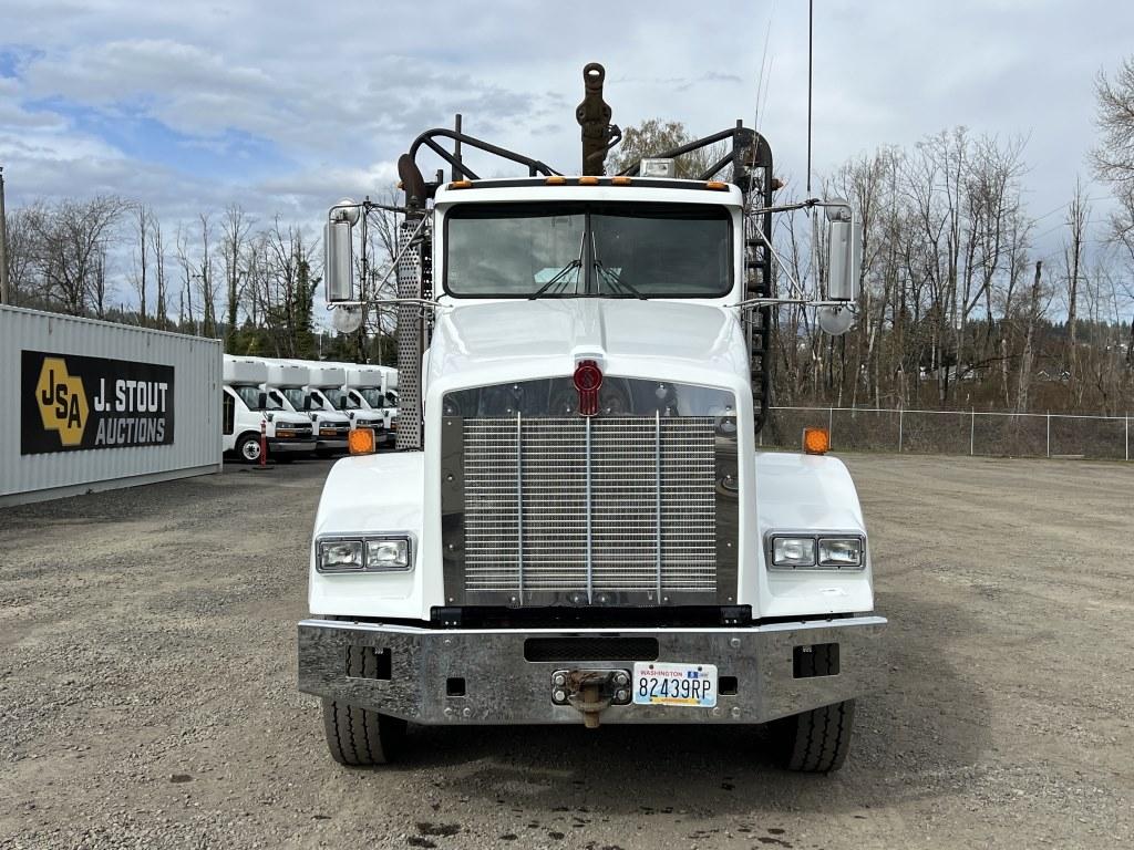 2009 Kenworth T800 Tri-Axle Log Truck / Mule Train