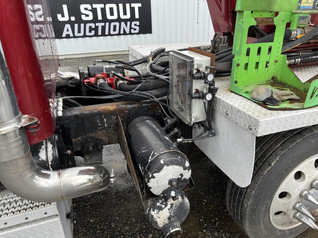 2004 Peterbilt 357 w/CanAmerican Soil King XL19