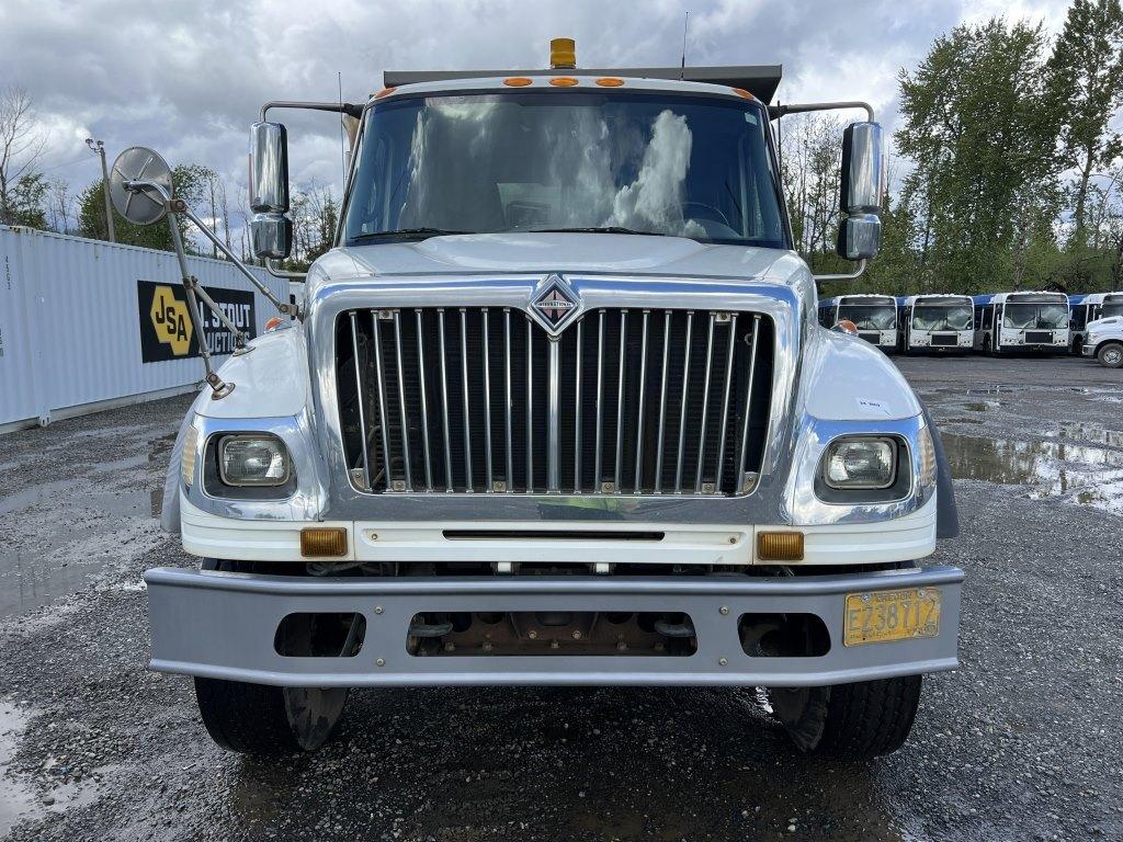 2006 International 7600 T/A Dump Truck