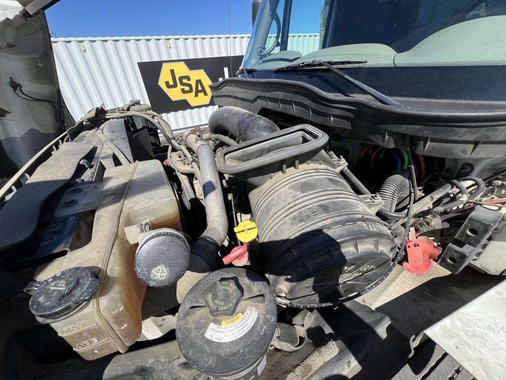 2009 International 7500 S/A Dump Truck