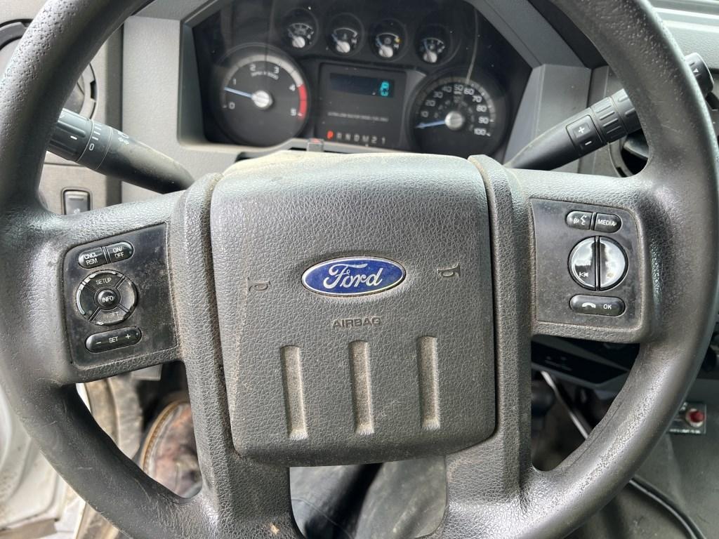 2015 Ford F550 SD 4X4 Service Truck