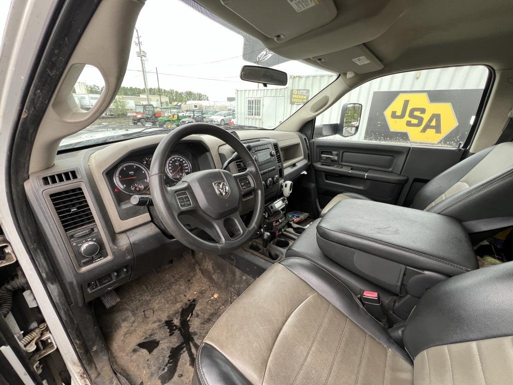 2012 Dodge Ram 5500 HD 4X4 Chip Truck