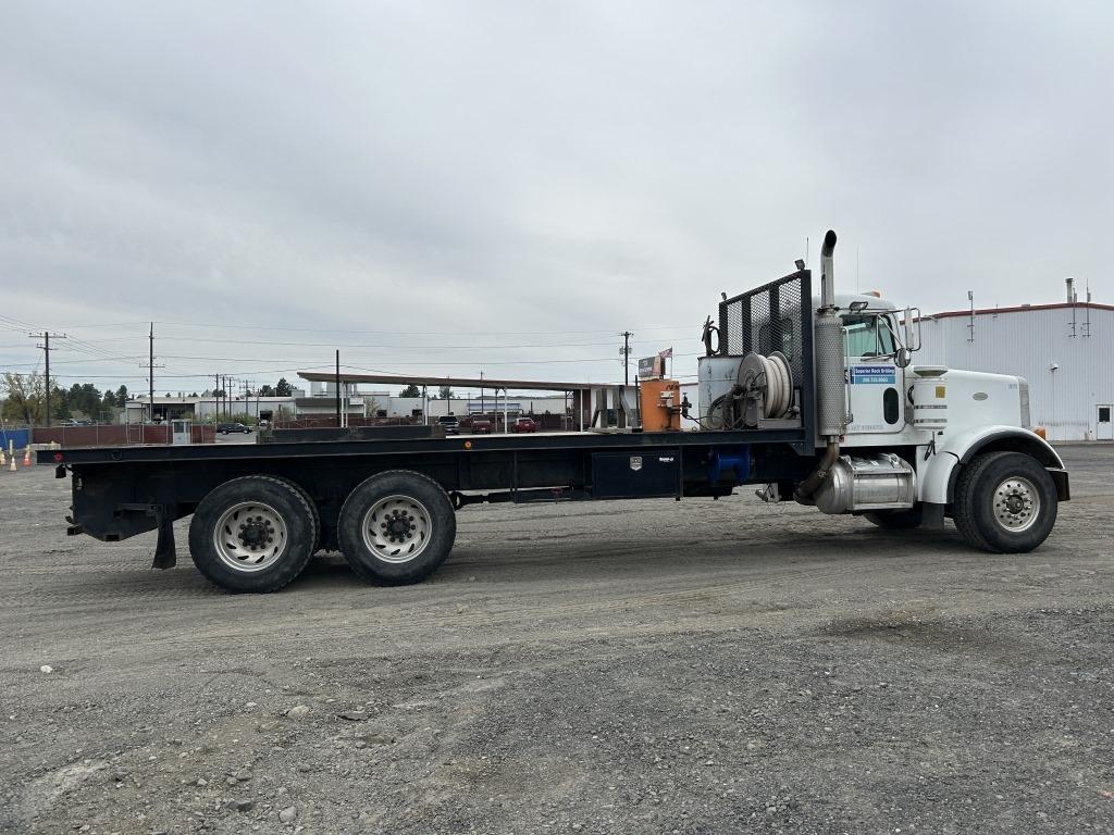 1996 Peterbilt 357 Flatbed Truck