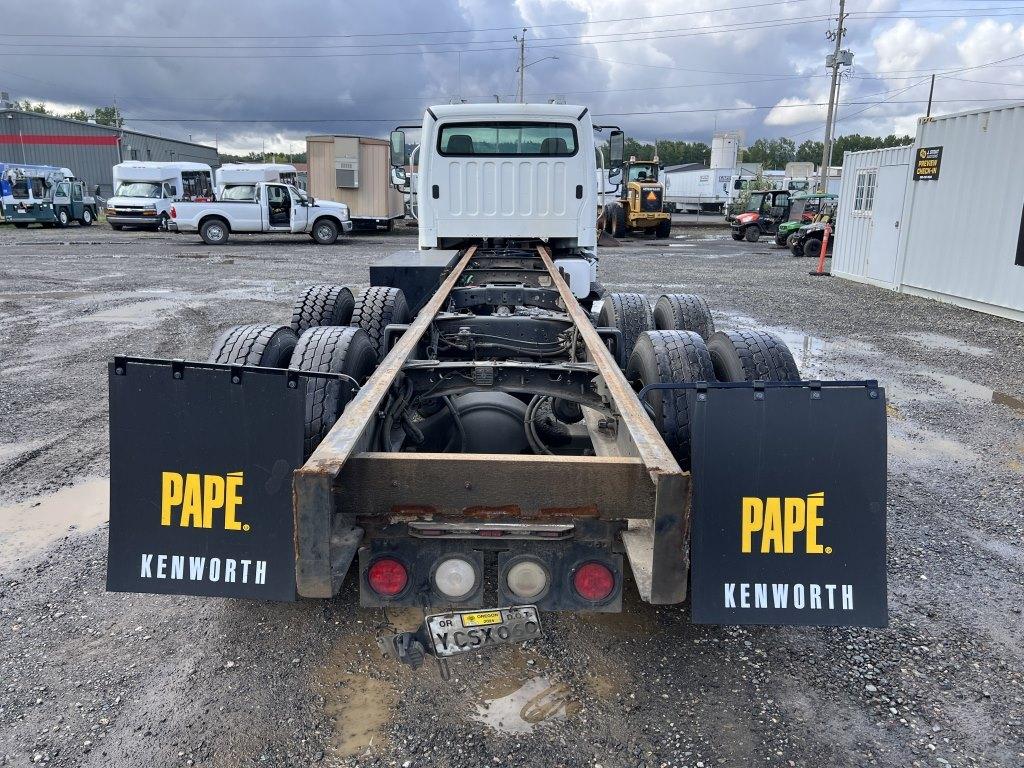 2007 Freightliner M2 Cab & Chassis