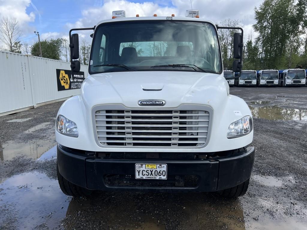 2007 Freightliner M2 Cab & Chassis