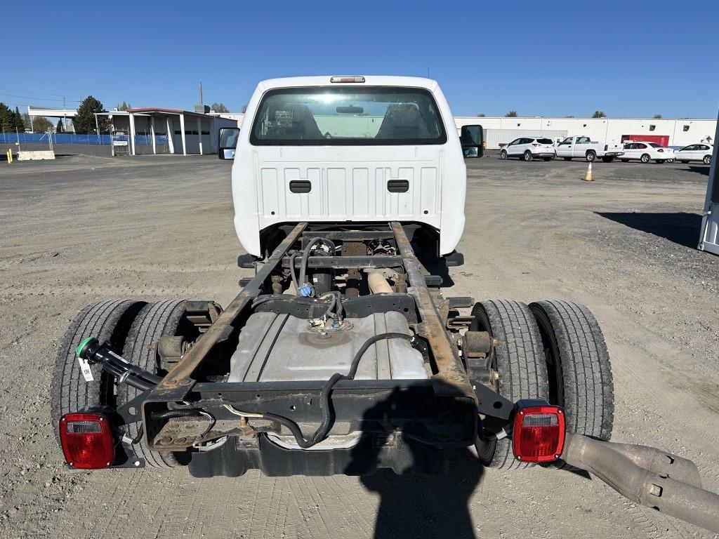 2011 Ford F550 4X4 Cab and Chassis