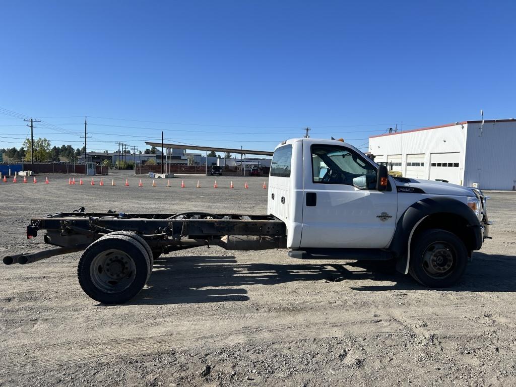 2011 Ford F550 4X4 Cab and Chassis