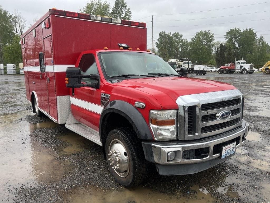 2009 Ford F450 SD Paramedic Ambulance